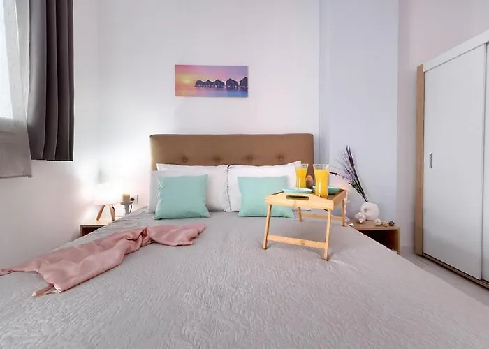 Διαμέρισμα Nikogroup Plaza *