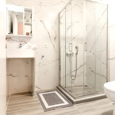 Apartment Nikogroup Plaza *