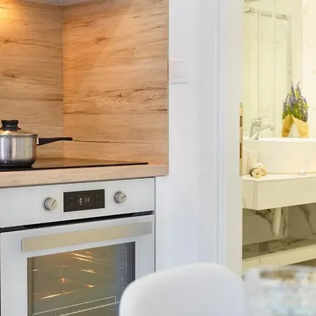 Apartment Nikogroup Plaza *
