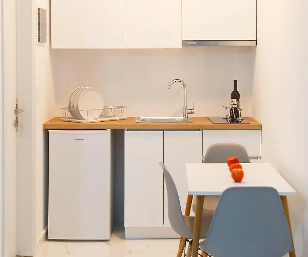 Nikogroup Plaza Apartamento Polychrono