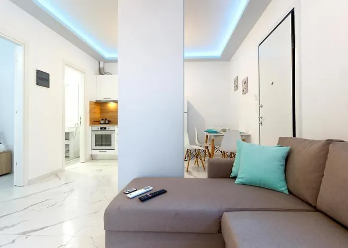 Nikogroup Plaza Polychrono