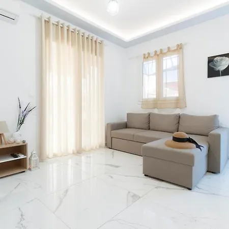 Nikogroup Plaza Appartamento Polychrono